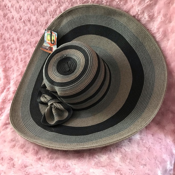 ANGELA & WILLIAM STRAWVILLE EPOCH HATS - Picture 1 of 4